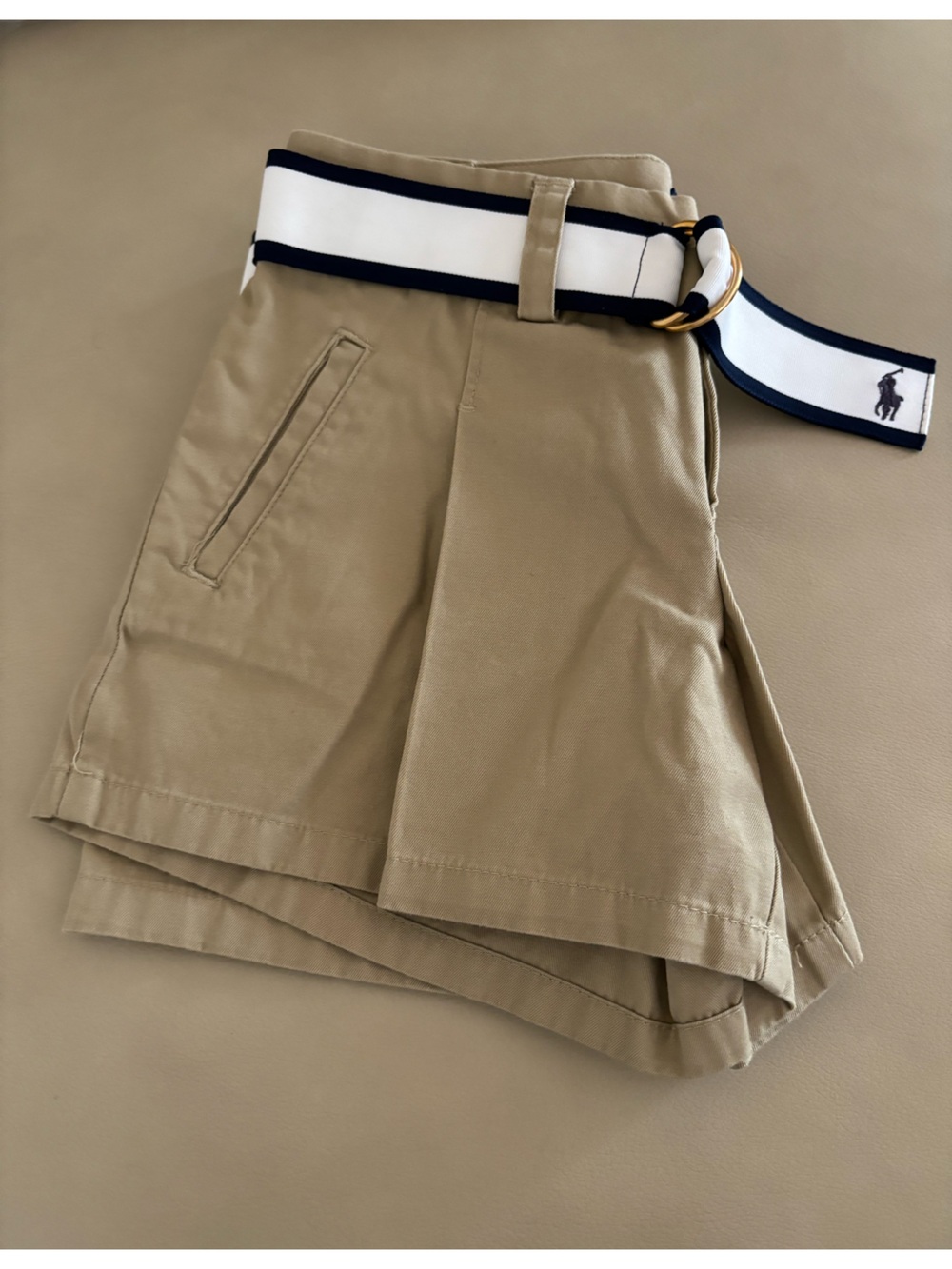 ✨New✨Ralph Lauren Tan Pleated Chinos with White & Navy Stripe Belt✨